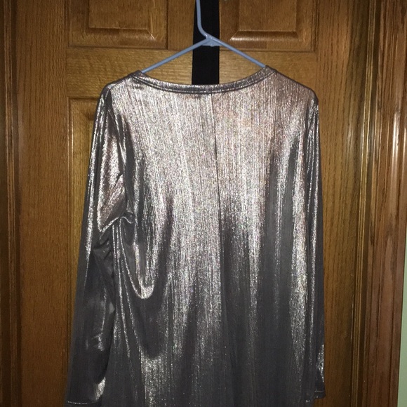 Shiny silver long sleeve dress - Picture 4 of 5